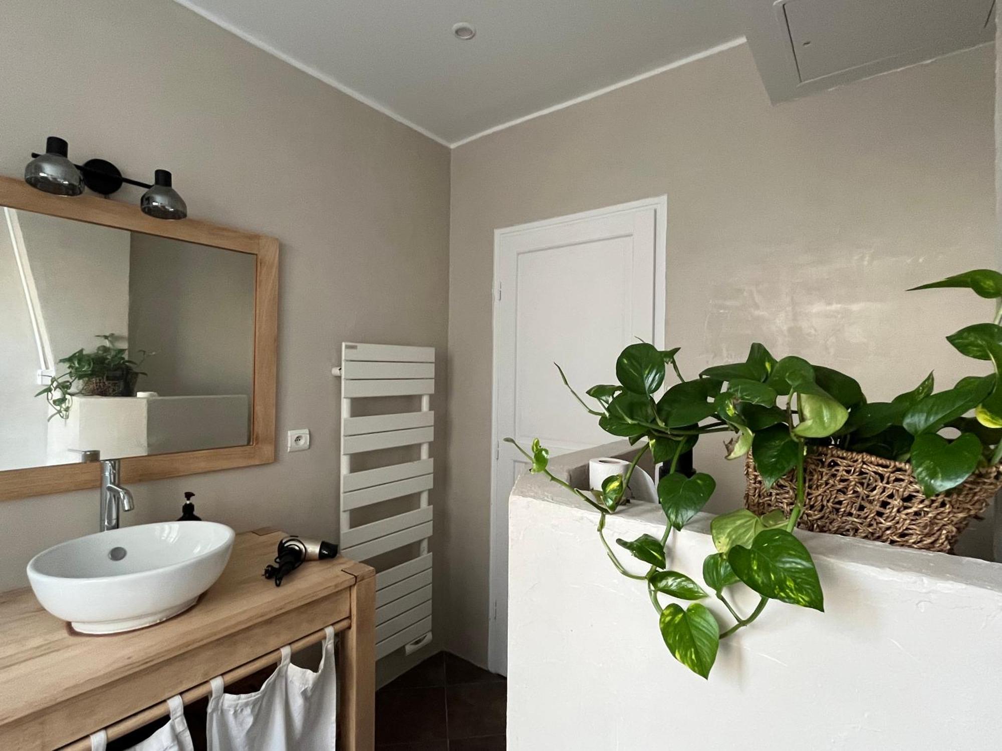 Lovely Haussmannian Flat In Montparnasse Paris Exterior photo